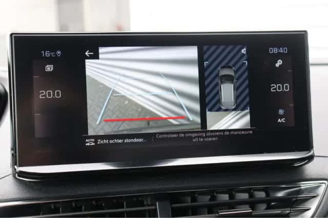 Peugeot 3008 (2023) thumbnail 36