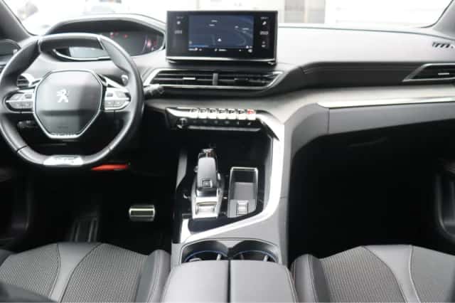 Peugeot 3008 (2023) thumbnail 42