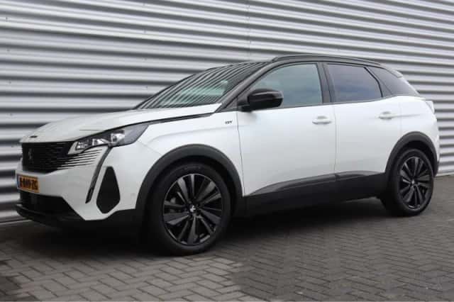 Peugeot 3008 (2023) thumbnail 6