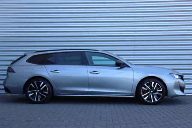 Peugeot 508 (2022) thumbnail 3