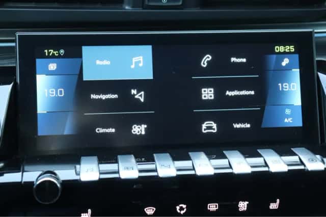 Peugeot 508 (2022) thumbnail 38