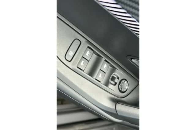 Peugeot 2008 (2025) thumbnail 23