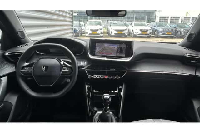 Peugeot 2008 (2025) thumbnail 28