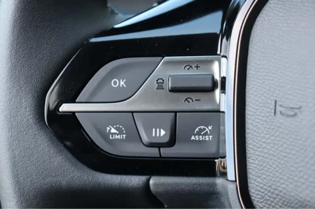 Peugeot 308 (2025) thumbnail 24
