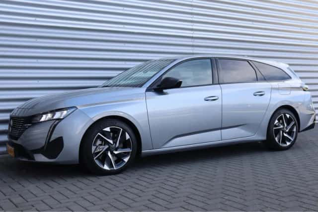 Peugeot 308 (2025) thumbnail 6