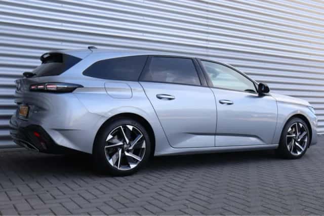 Peugeot 308 (2025) thumbnail 9