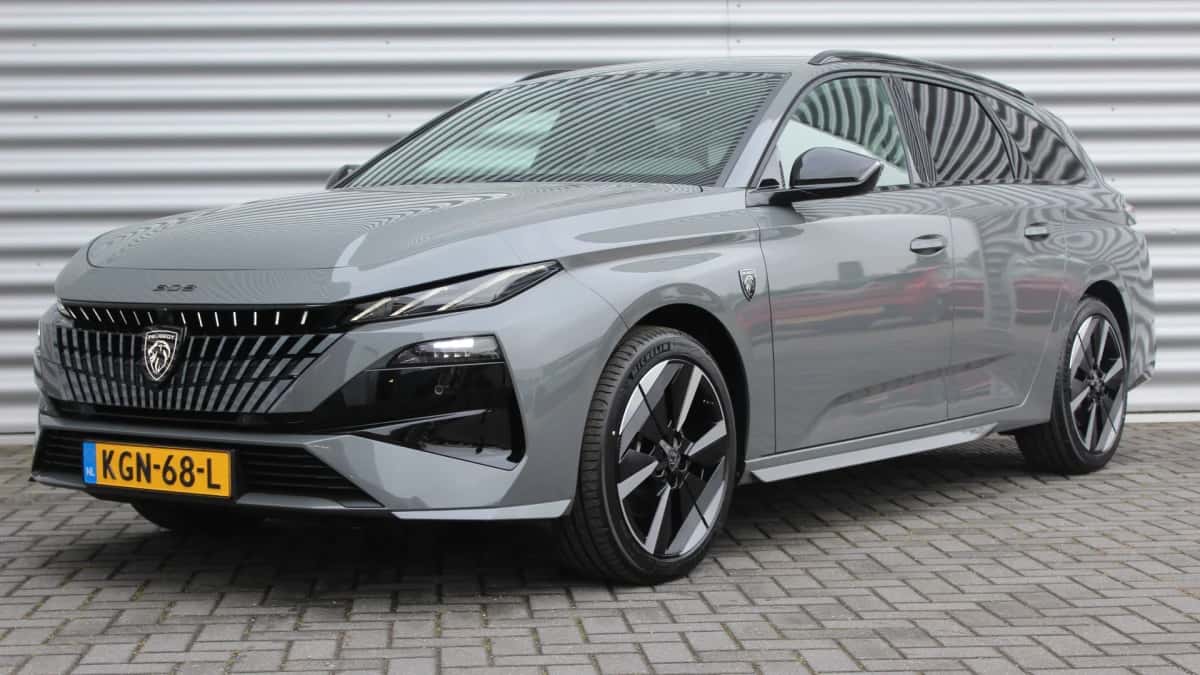 Peugeot e-308 (2026) — foto 1