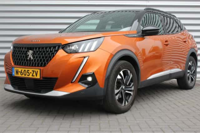 Peugeot 2008 (2021) thumbnail 1