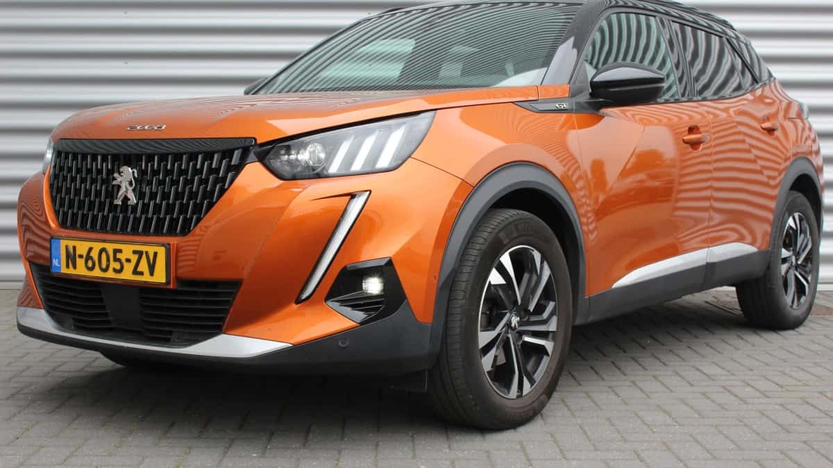 Peugeot 2008 (2021) — foto 1