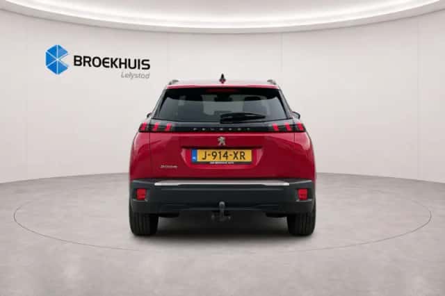 Peugeot 2008 (2020) thumbnail 6
