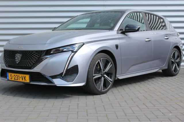 Peugeot 308 (2022) thumbnail 1