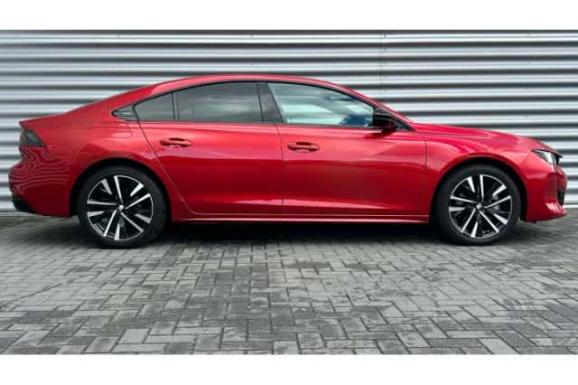 Peugeot 508 (2022) thumbnail 3