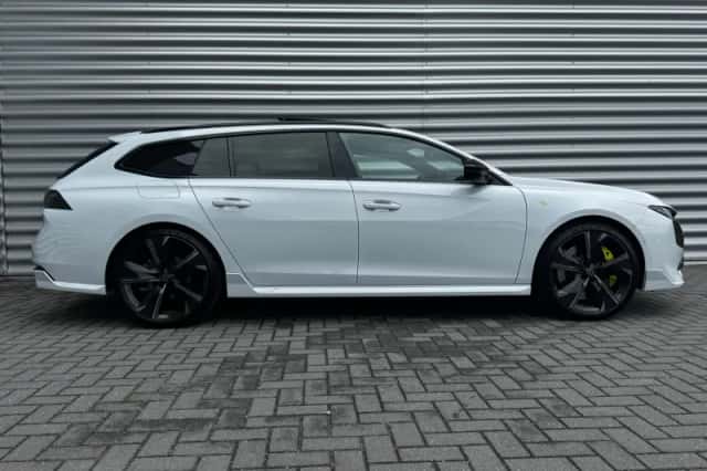 Peugeot 508 (2023) thumbnail 3
