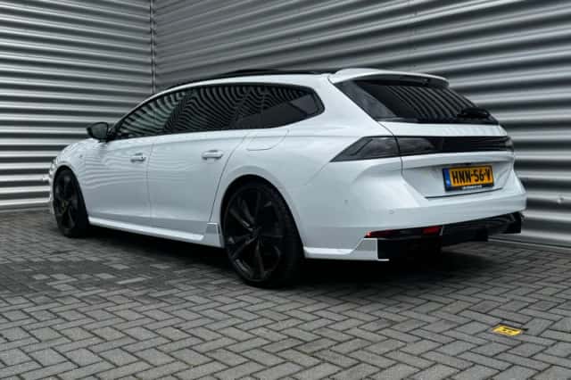 Peugeot 508 (2023) thumbnail 9