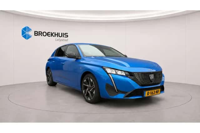 Peugeot 308 (2022) thumbnail 3