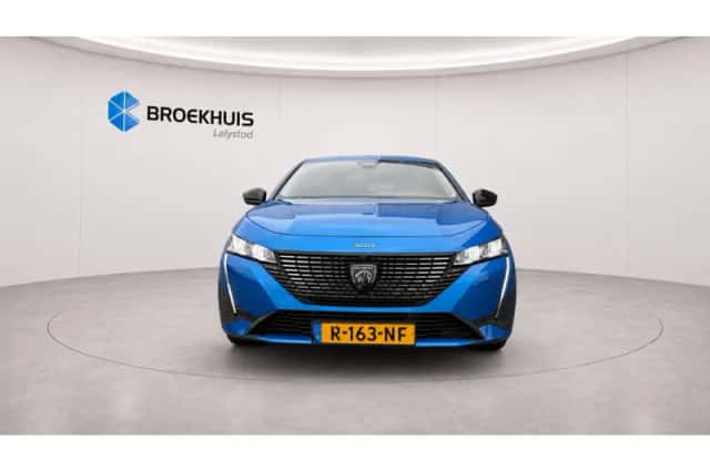 Peugeot 308 (2022) thumbnail 4