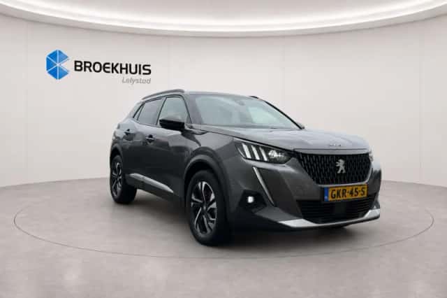 Peugeot 2008 (2020) thumbnail 3