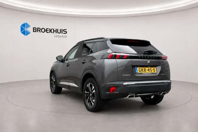 Peugeot 2008 (2020) thumbnail 6