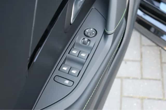 Peugeot e-208 (2026) thumbnail 24