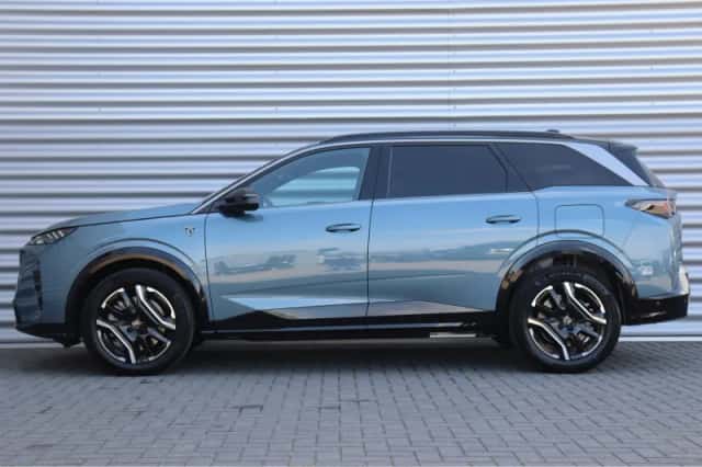 Peugeot E-5008 (2026) thumbnail 2