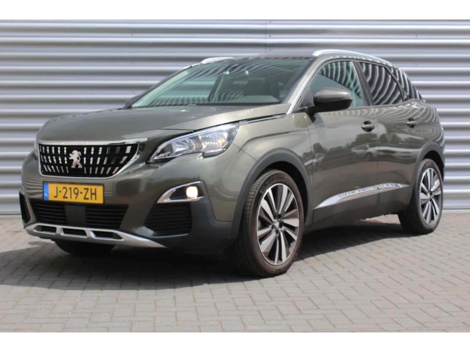 Peugeot 3008 (2020) — foto 1