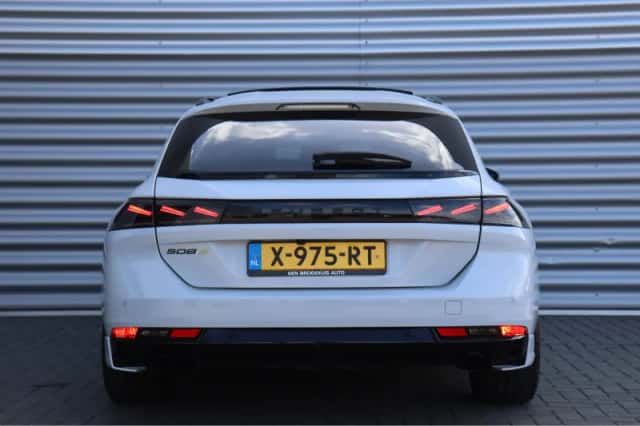 Peugeot 508 (2023) thumbnail 8