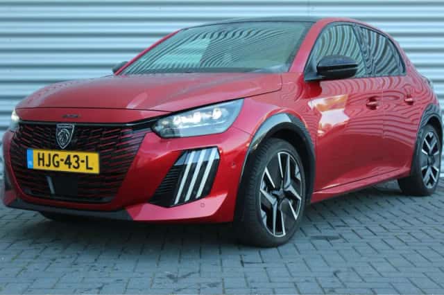 Peugeot 208 (2025)