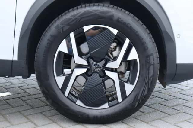 Peugeot 2008 (2025) thumbnail 12