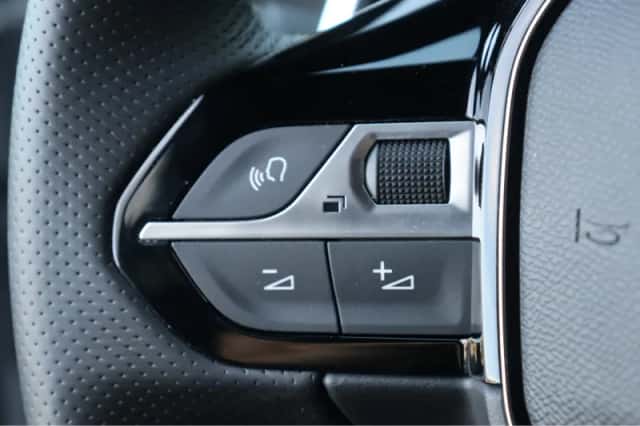 Peugeot 2008 (2025) thumbnail 28