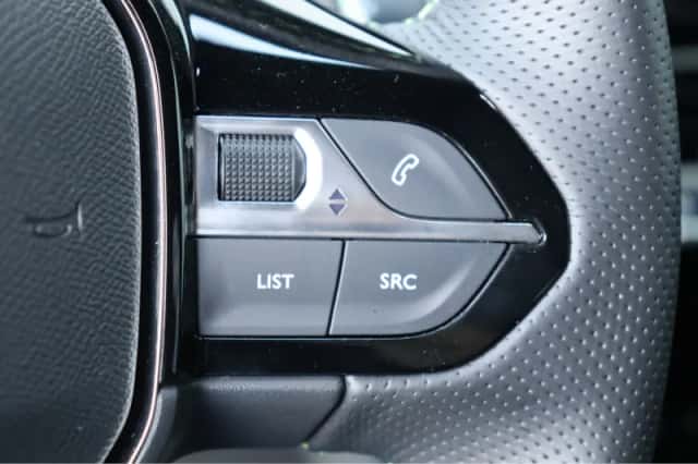 Peugeot 2008 (2025) thumbnail 30