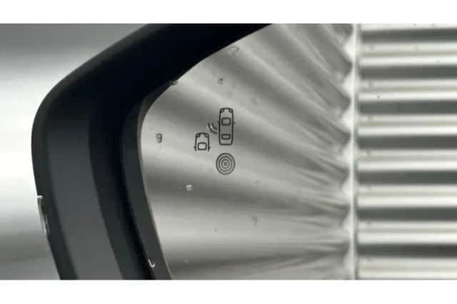 Peugeot e-2008 (2025) thumbnail 12