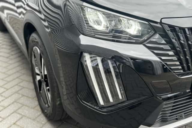 Peugeot e-2008 (2025) thumbnail 14