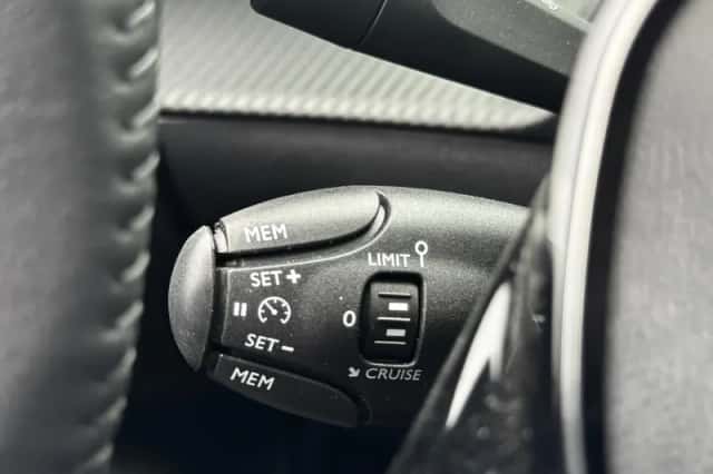 Peugeot e-2008 (2025) thumbnail 19