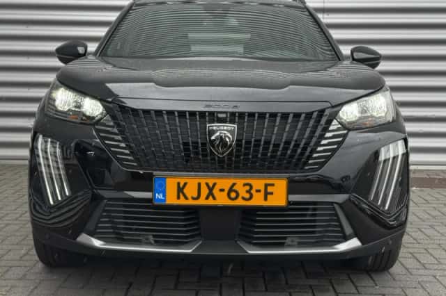 Peugeot e-2008 (2025) thumbnail 5