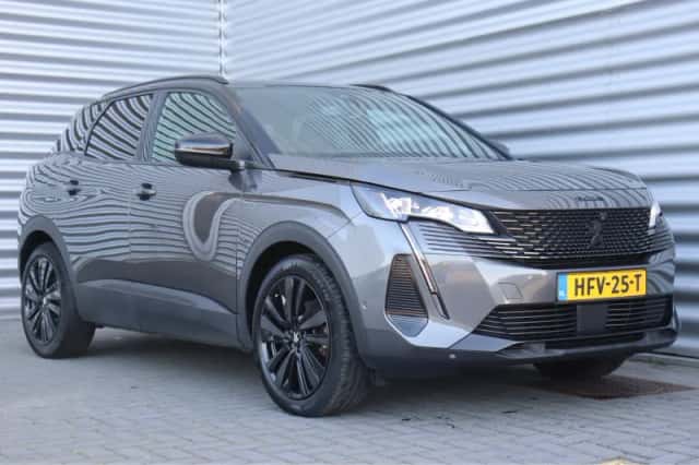 Peugeot 3008 (2021) thumbnail 4
