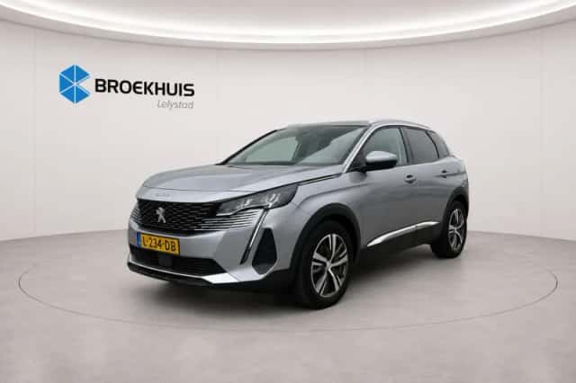 Peugeot 3008 (2021) thumbnail 1