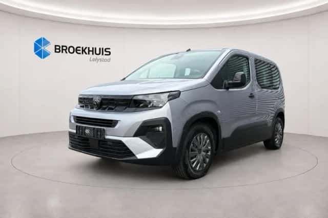 Peugeot E-Rifter (2025) thumbnail 6