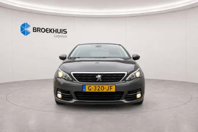 Peugeot 308 (2019) thumbnail 5