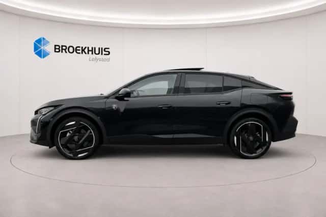 Peugeot 408 (2024) thumbnail 2
