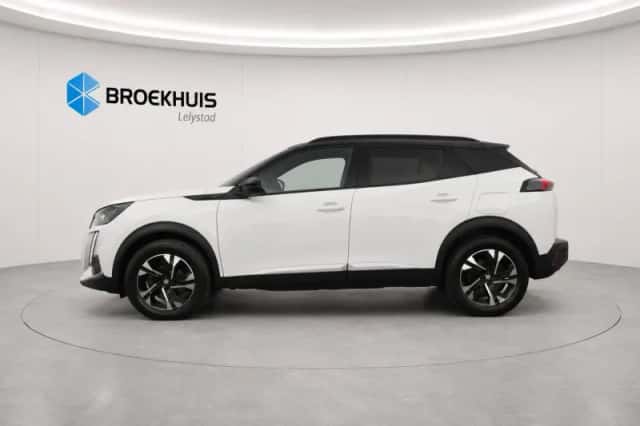 Peugeot e-2008 (2023) thumbnail 2