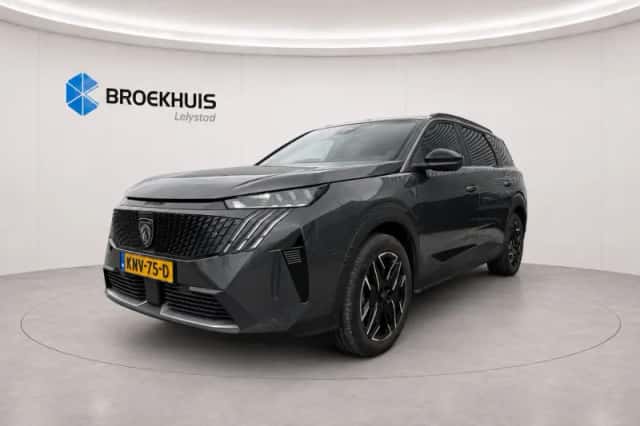 Peugeot 5008 (2026) thumbnail 1