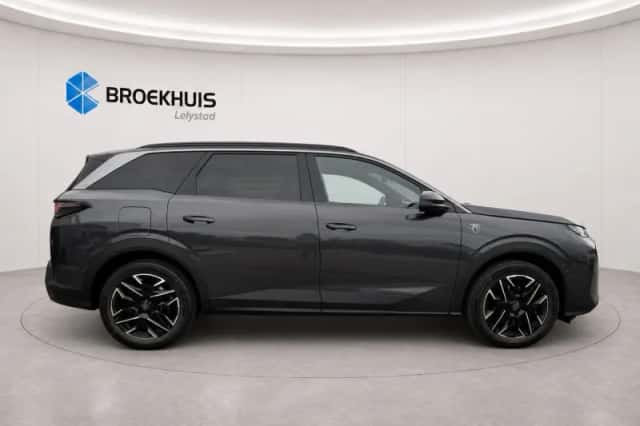 Peugeot 5008 (2026) thumbnail 3