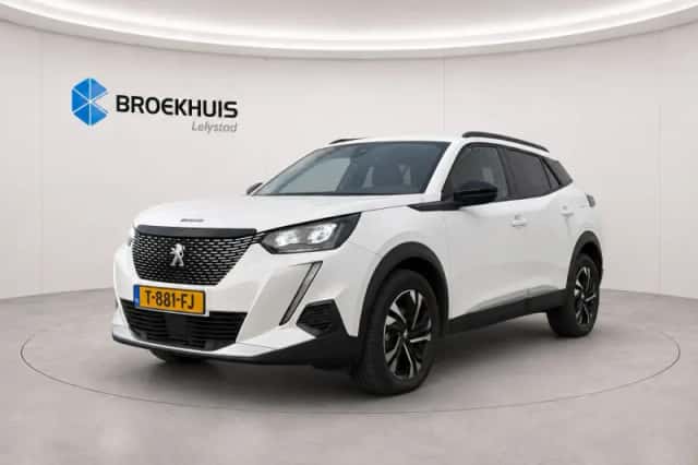 Peugeot 2008 (2023) thumbnail 1