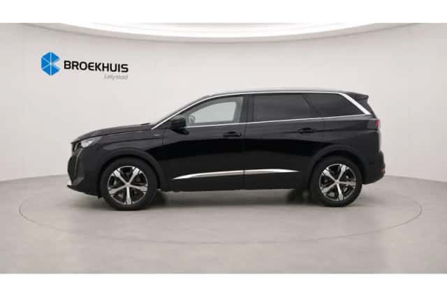 Peugeot 5008 (2023) thumbnail 2