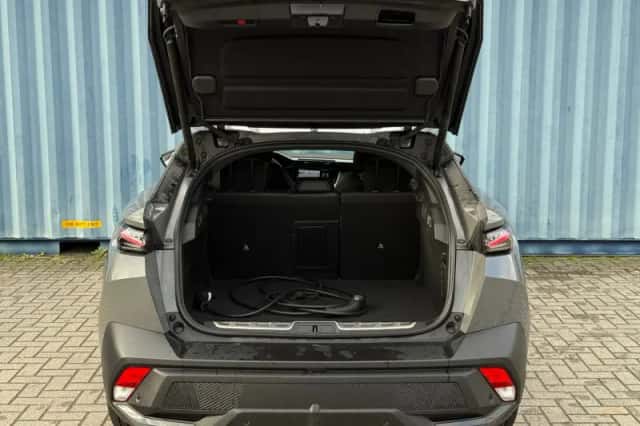 Peugeot 408 (2024) thumbnail 20