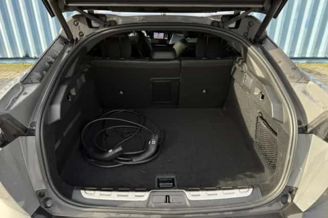 Peugeot 408 (2024) thumbnail 21