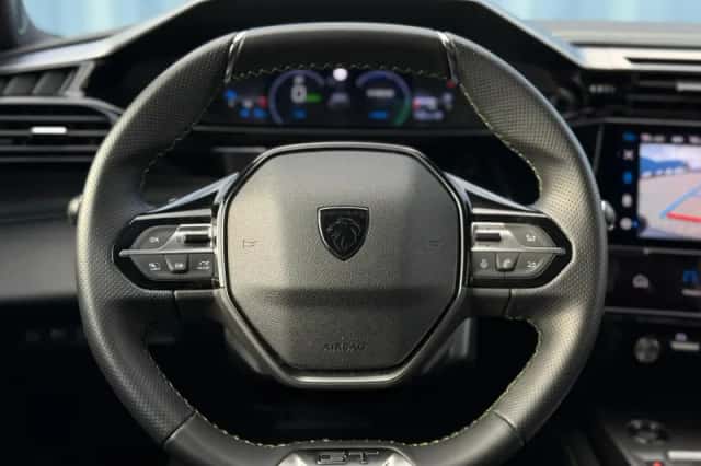 Peugeot 408 (2024) thumbnail 24