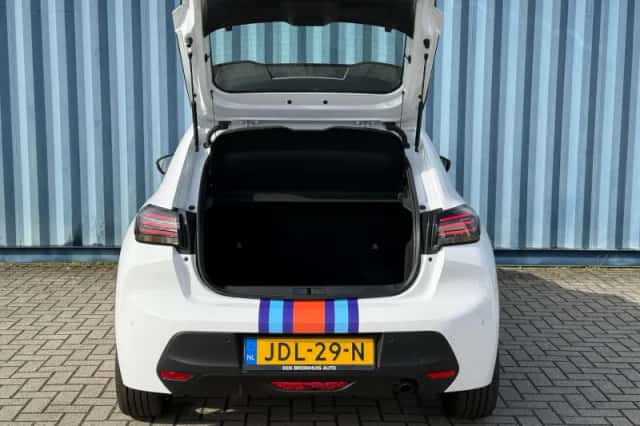 Peugeot 208 (2025) thumbnail 16