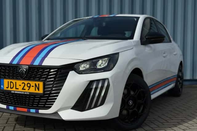 Peugeot 208 (2025) thumbnail 10