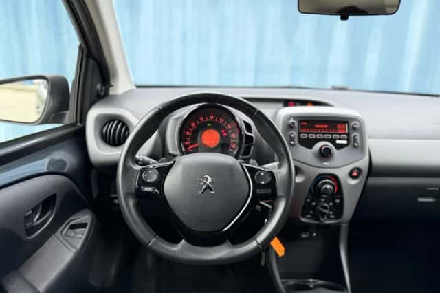 Peugeot 108 (2019) thumbnail 19
